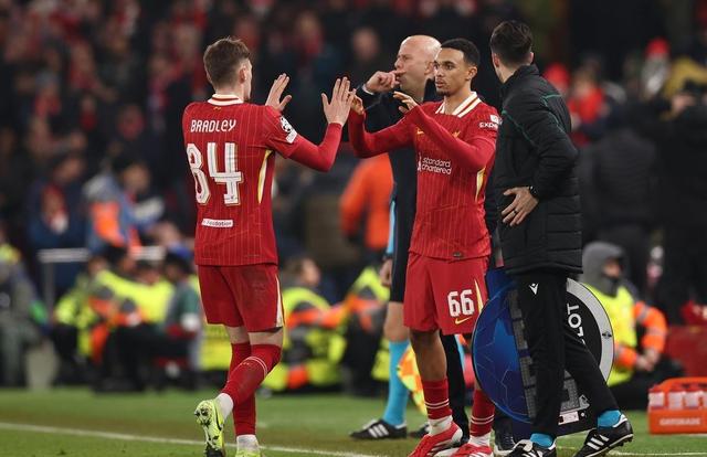 Ming连续十五场比赛得分超过败北，巴黎圣日耳曼挑战极限！