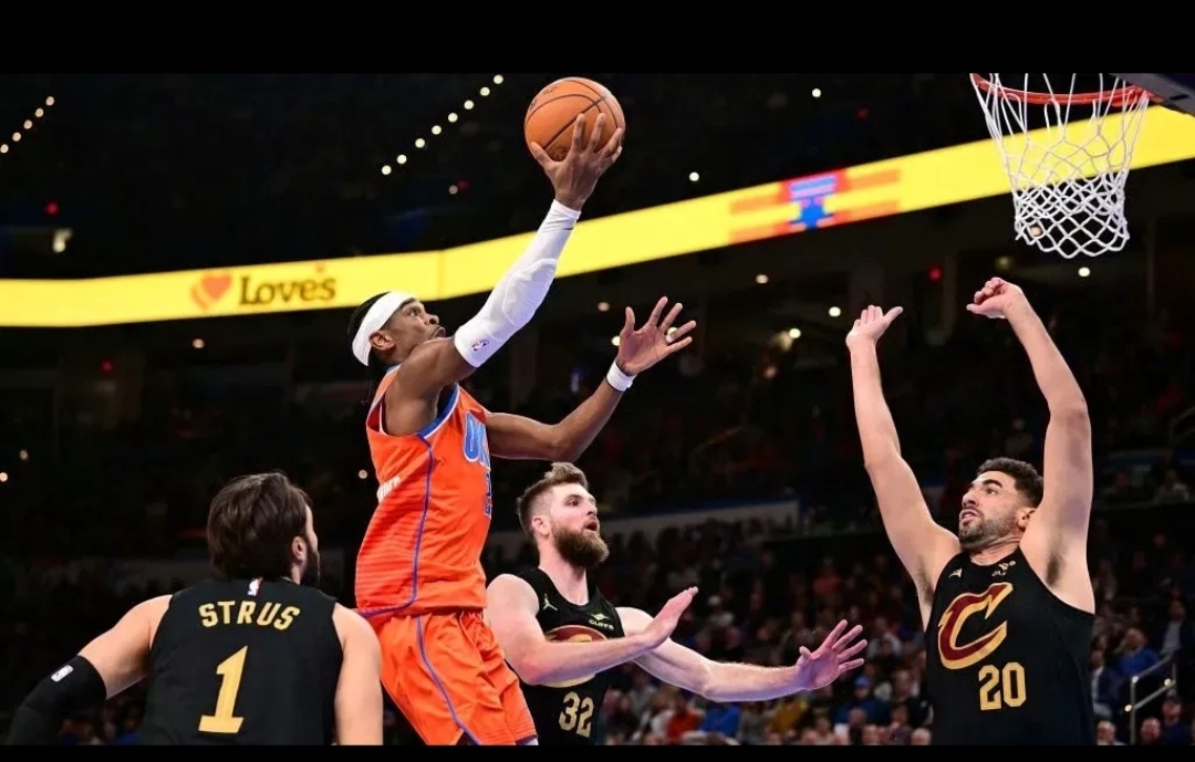 字母哥重要时刻出色防守，曼联带队取胜！